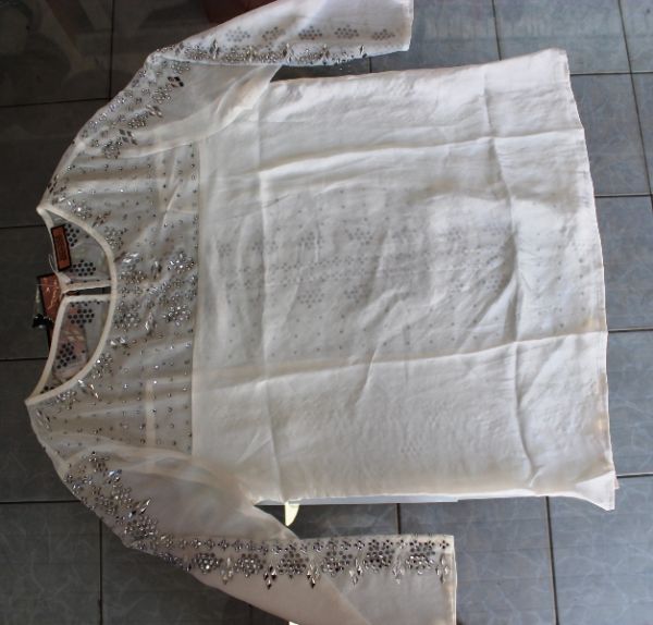 Blusa INNOCENCE Branca com apliques M