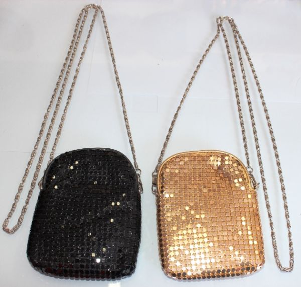 Bolsa Dourada e preta